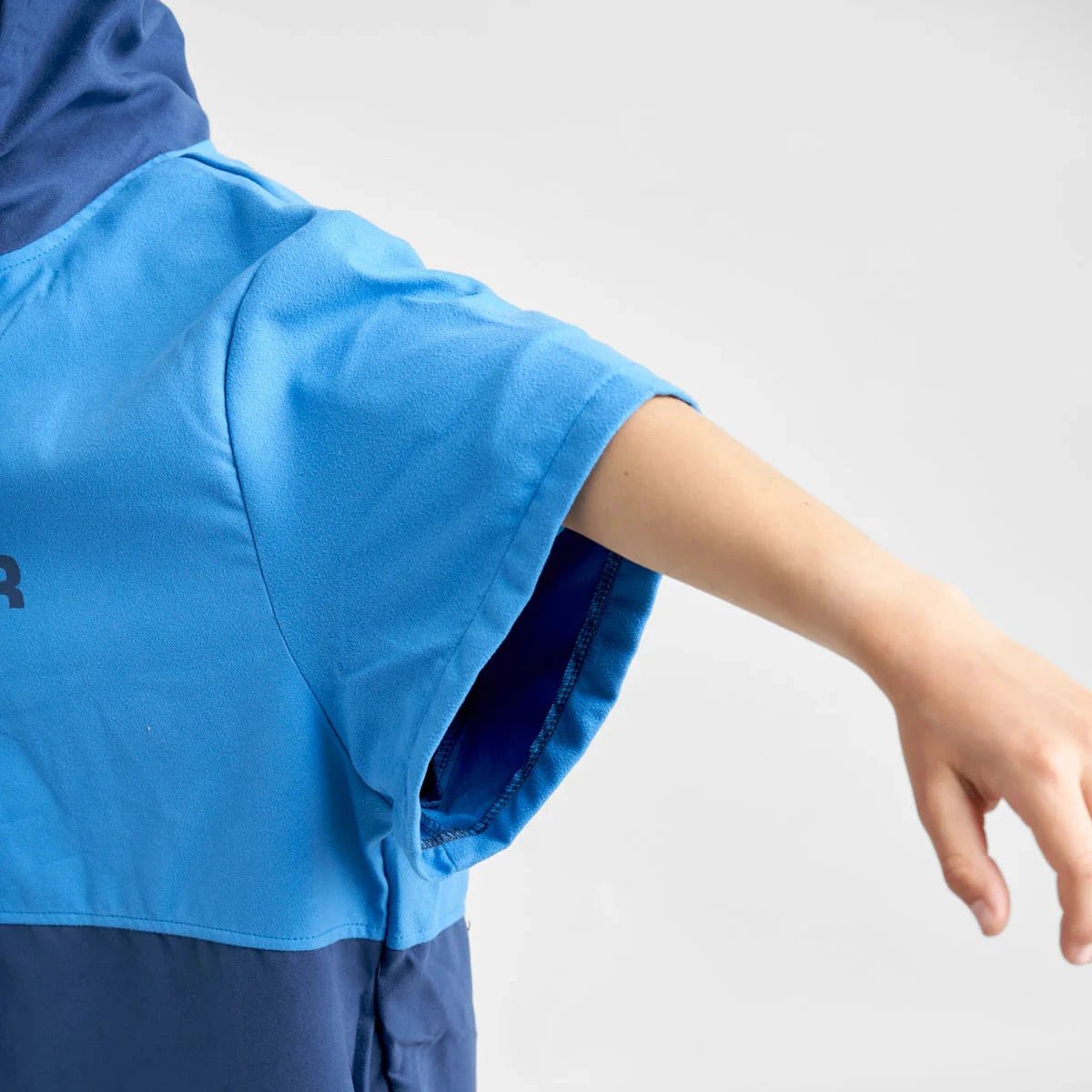 JUNIOR Microfibre Quick dry Poncho