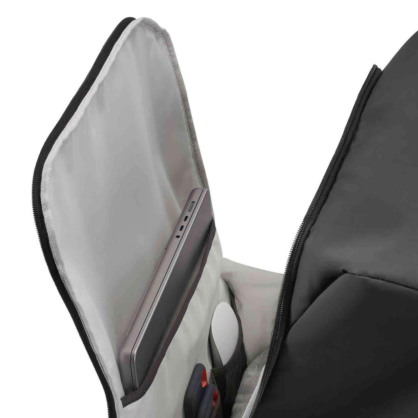 MUSTO 80L WHEELED BAG