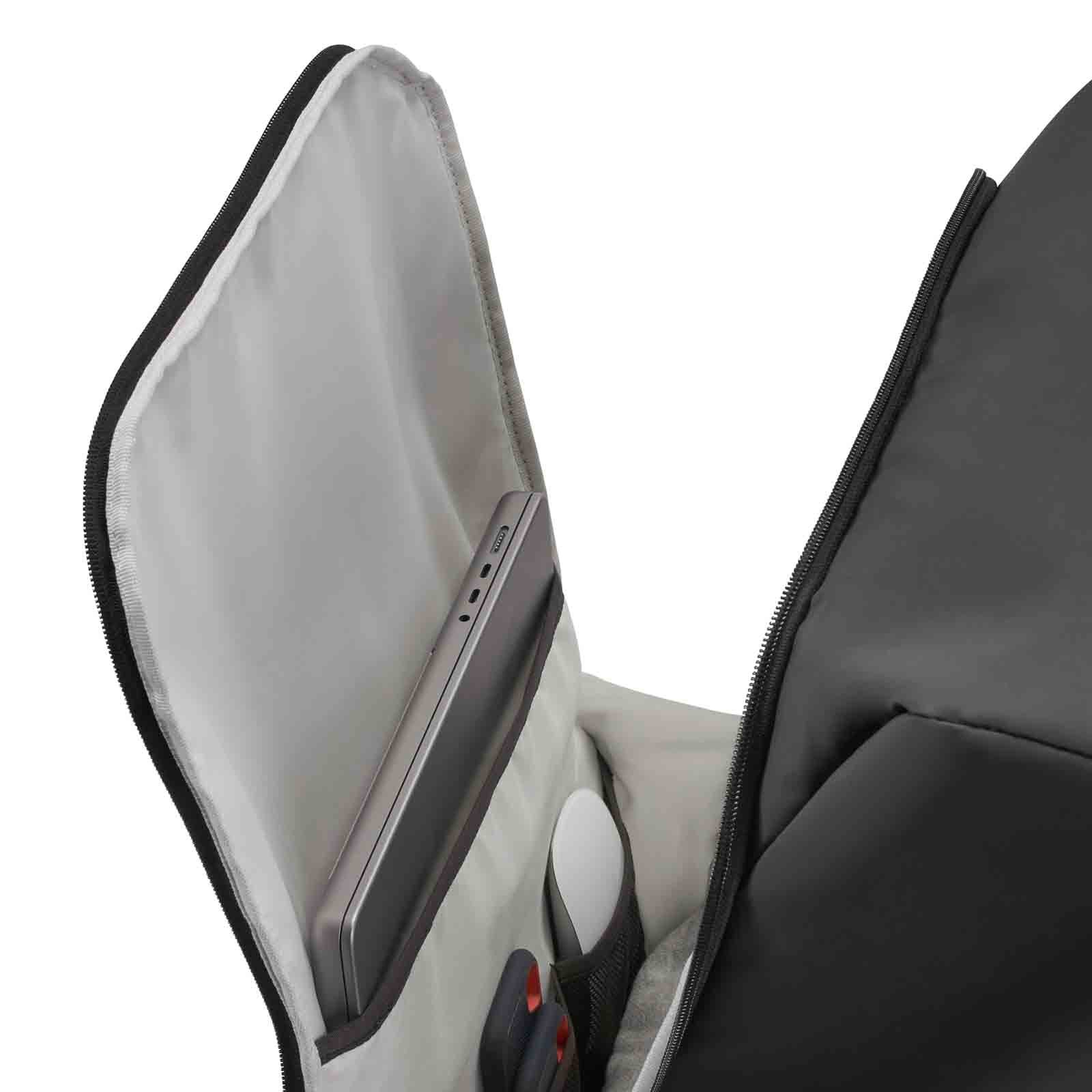 MUSTO 80L WHEELED BAG